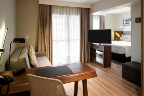 Отель Mercure Curitiba Batel  Куритиба